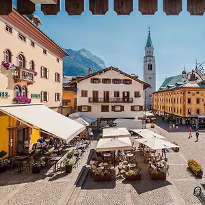 Royal Cortina 3* Cortina dʼAmpezzo